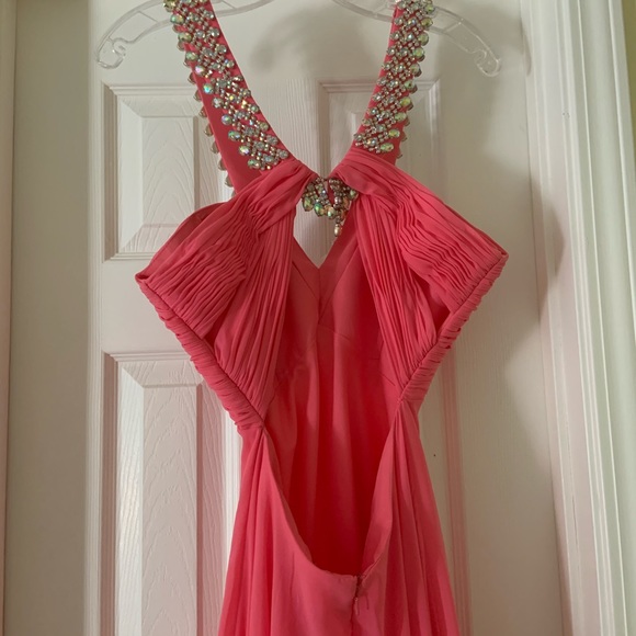 Pink formal dress - Picture 6 of 14